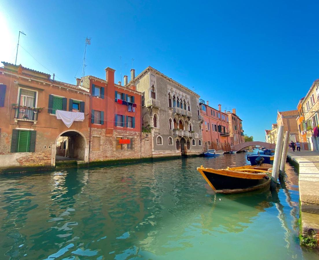 CA CAMMELLO private terrace&canal view Venezia Esterno foto